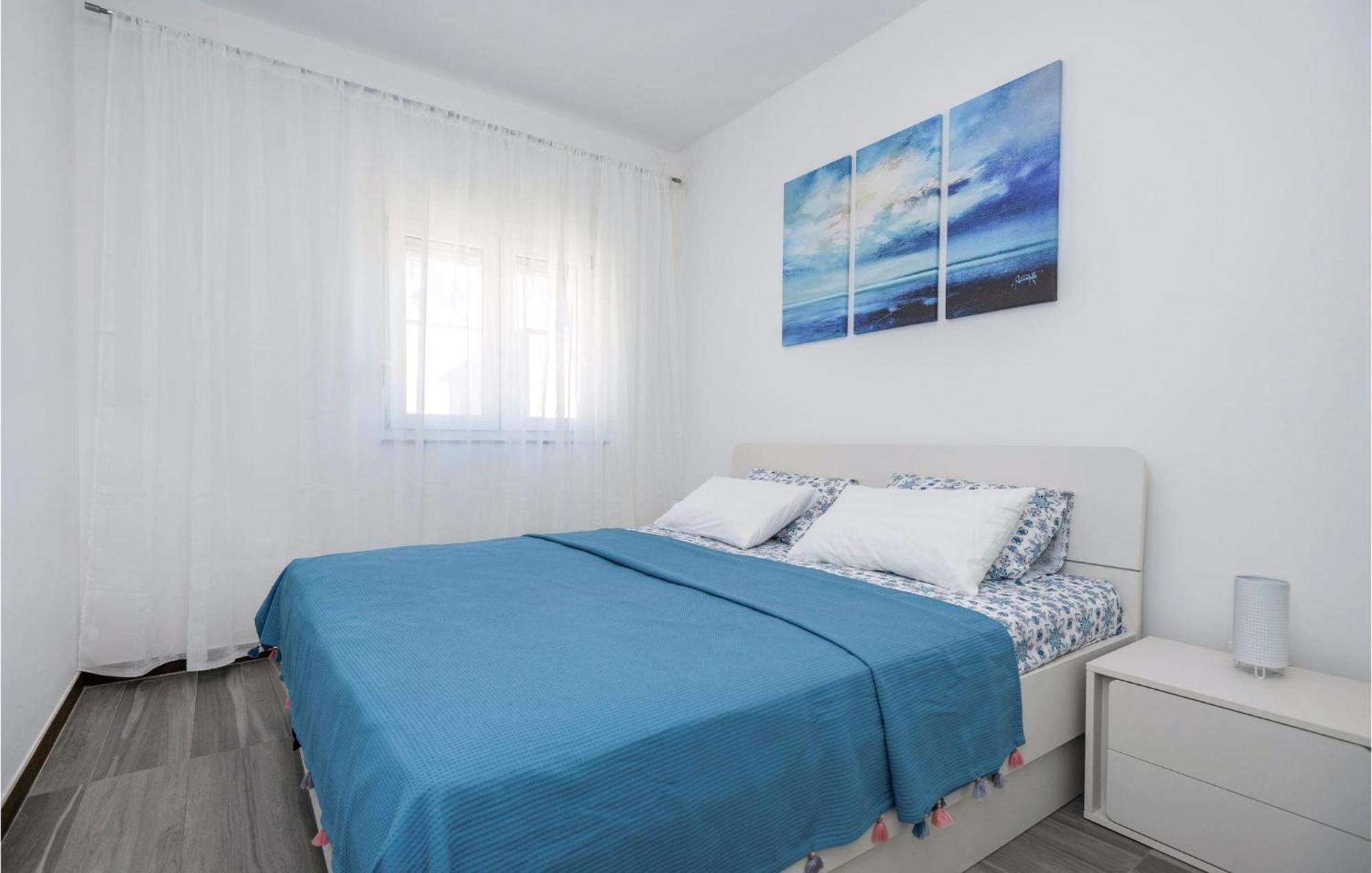 1 Bedroom Beautiful Apartment In Baska Voda Exterior photo
