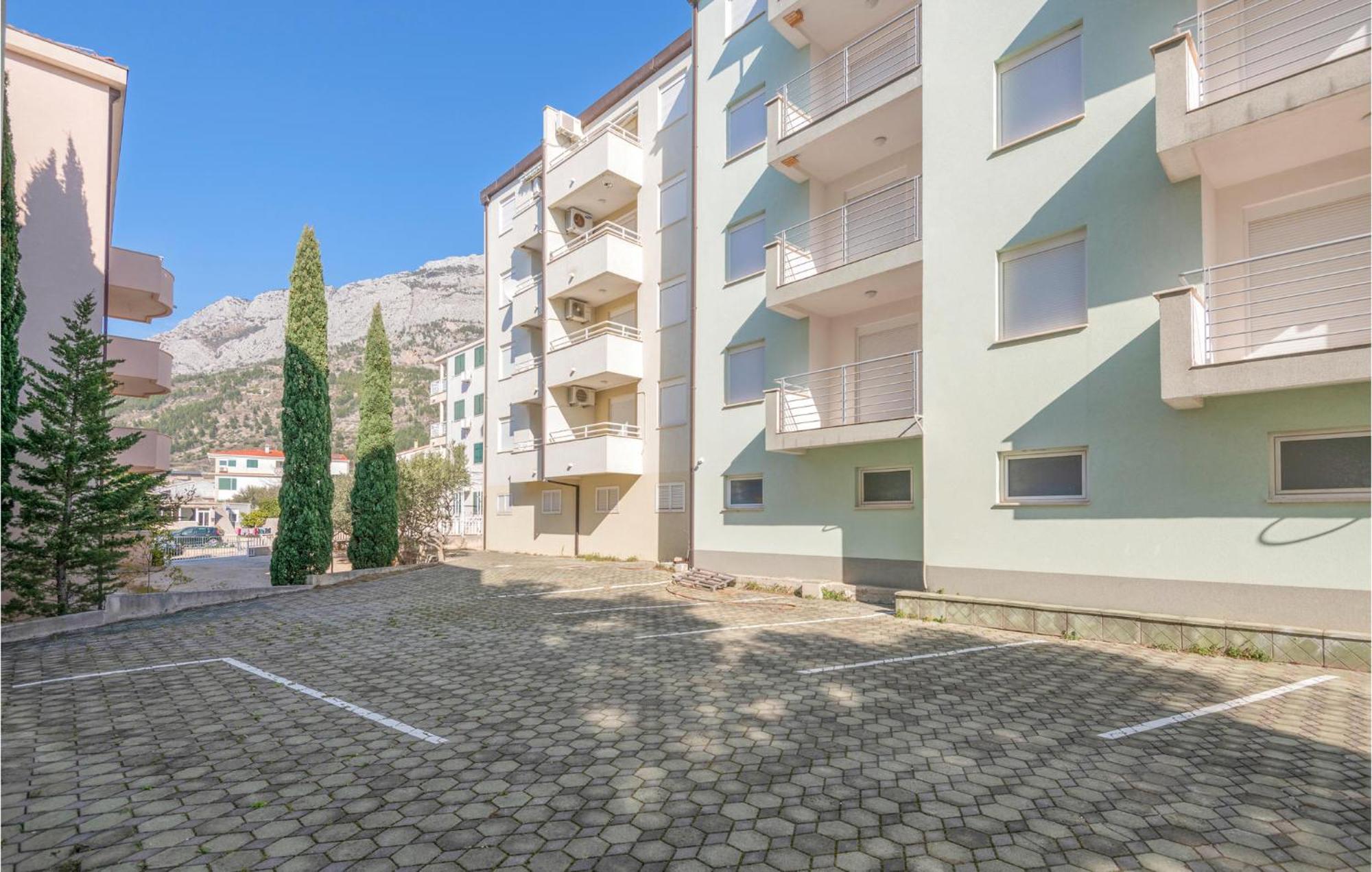 1 Bedroom Beautiful Apartment In Baska Voda Exterior photo