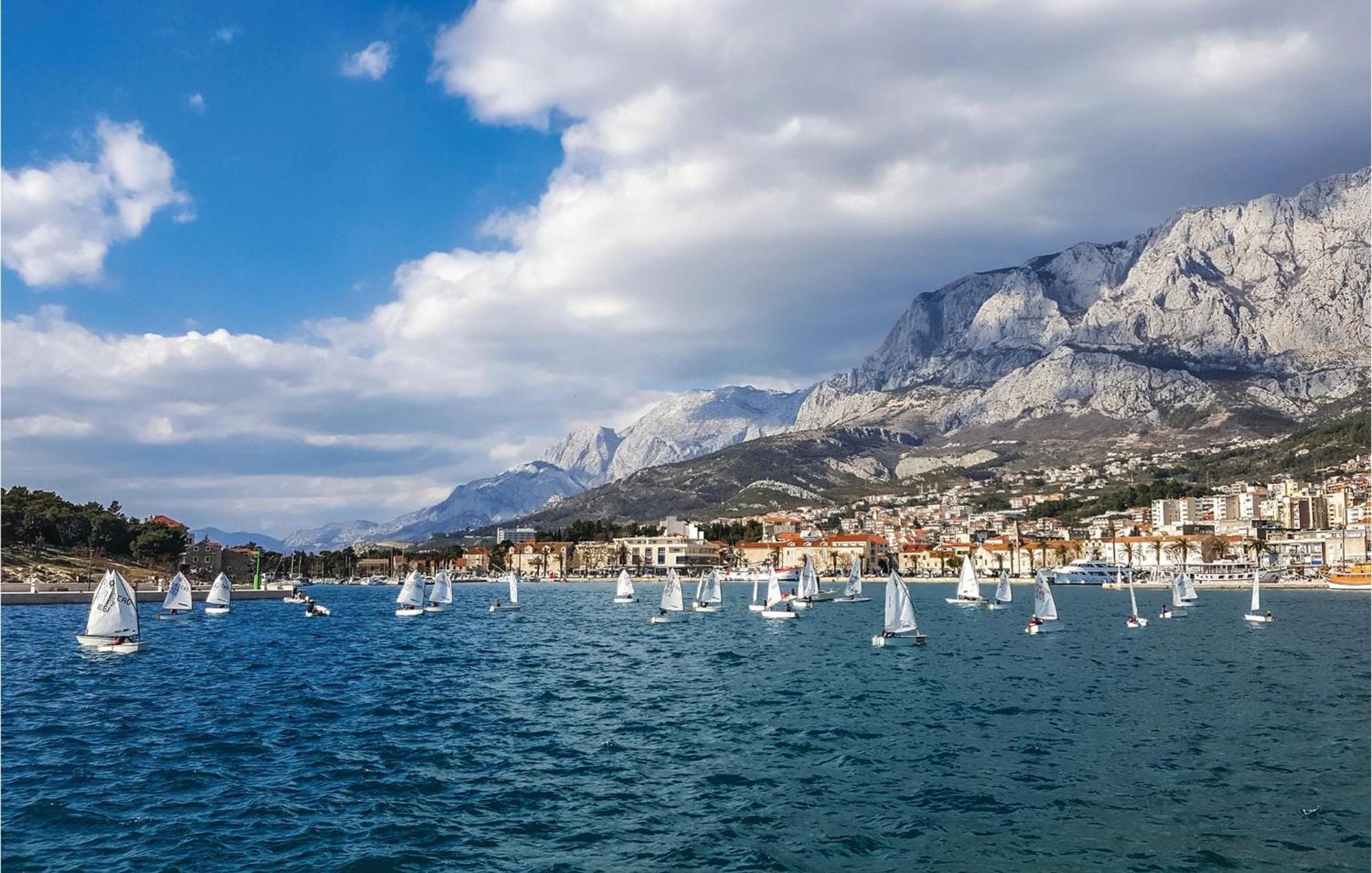 1 Bedroom Beautiful Apartment In Baska Voda Exterior photo